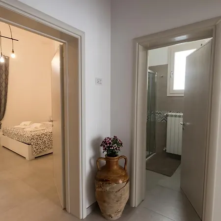 Drooms.